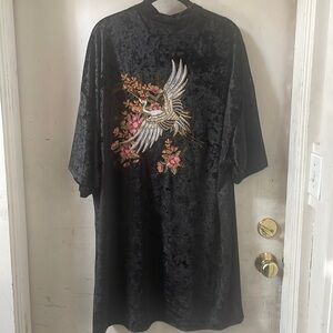 Gypsy Hearts Crushed Velvet Embroidered Asian Inspired Floral Birds Kimono Robe